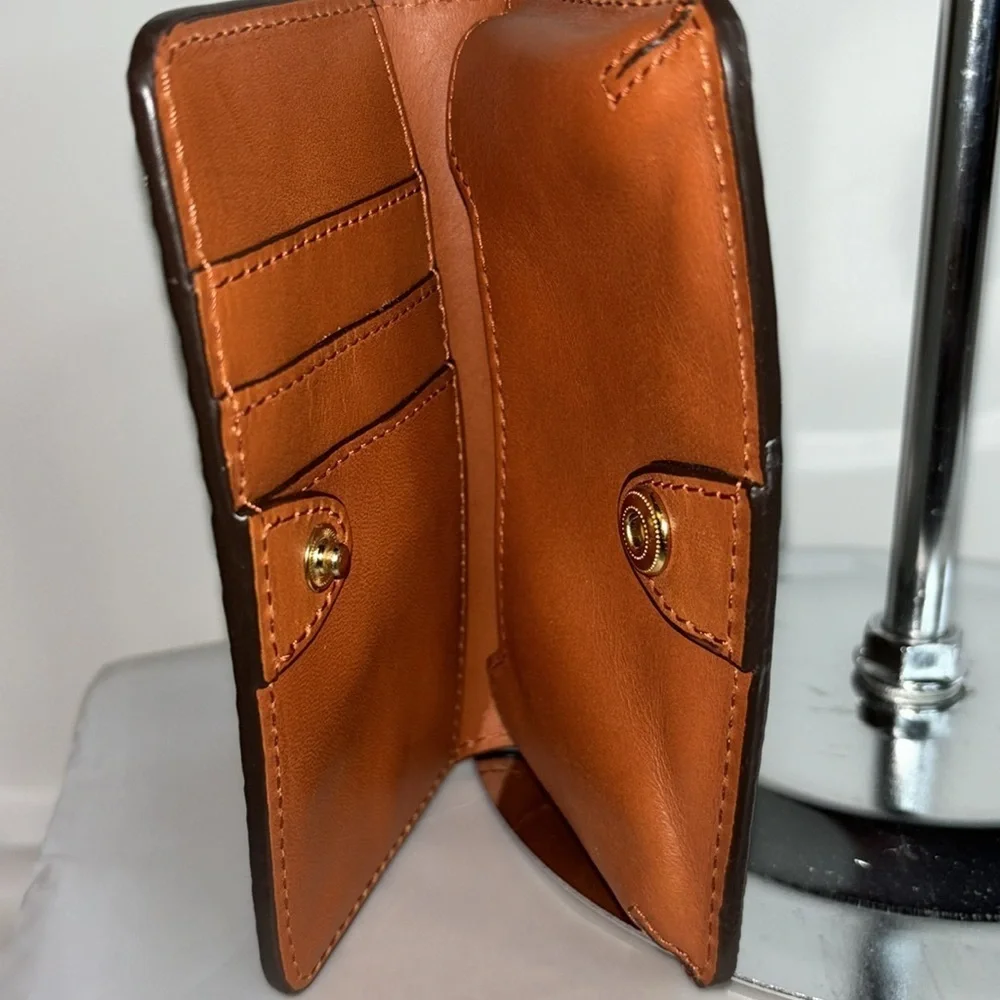 Dooney & Bourke dooney bourke